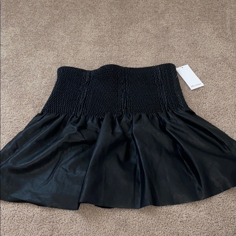 Ella Moss Top Black Leatherette